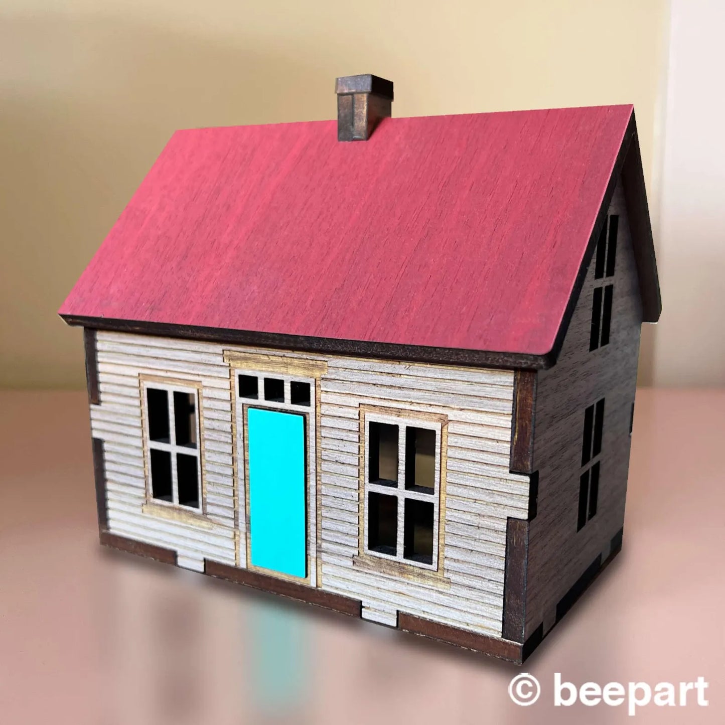 New England Farmhouse Miniature House: Cape Cod Wood Homestead 1:48 Scale