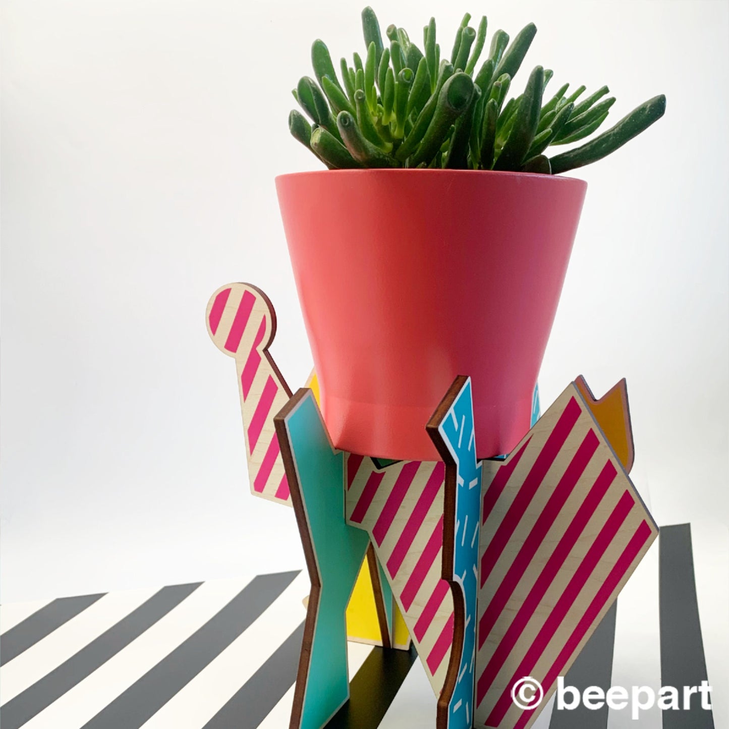 MILANO Plant Stand – Memphis Group Inspired Maple Plant Holder