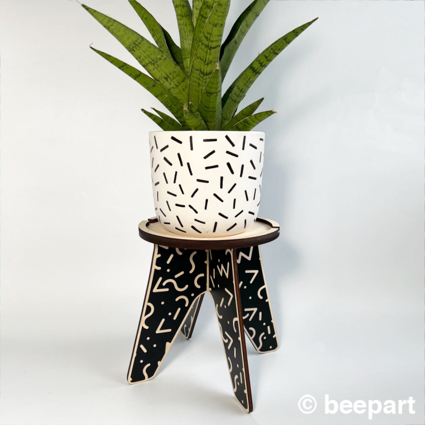 80s style wood plant stand, wooden house plant holder, RINGWALD, Memphis group style, indoor plants, plant pedestal, plant riser, retro