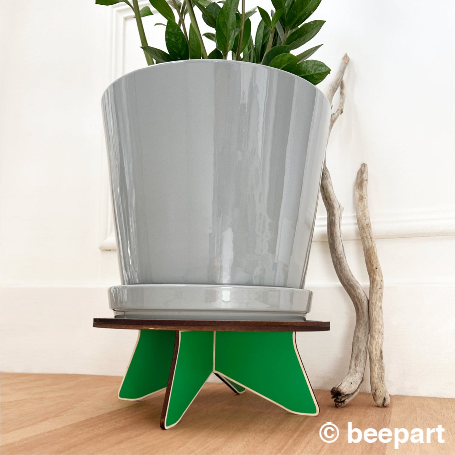 LOOOPLO Wood Plant Stand | Low & Wide Indoor Plant Holder – Scandinavian Design